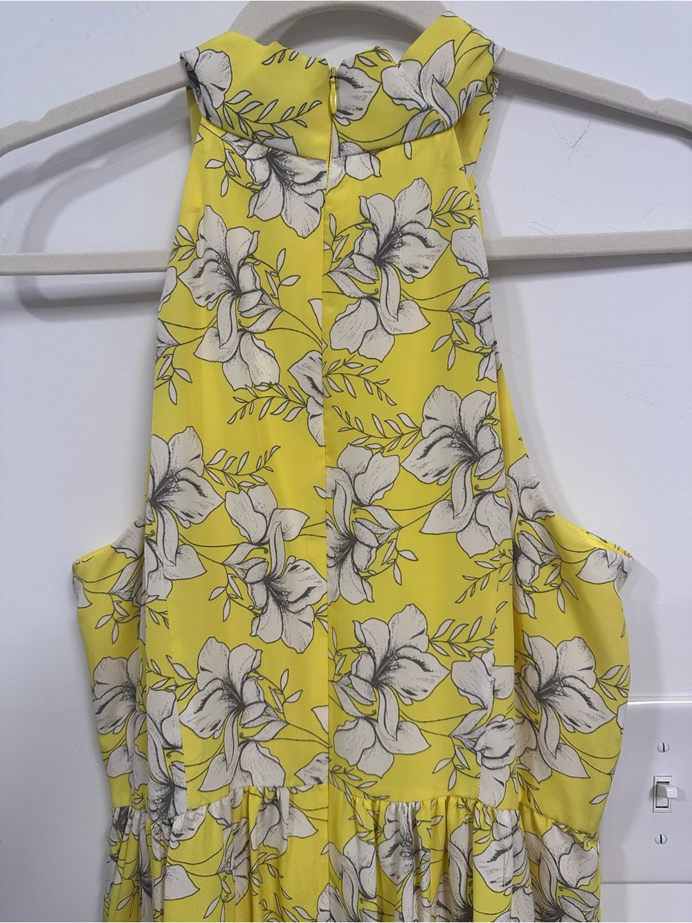Eliza J Yellow Floral Halter Mini Dress - Picture 5 of 5